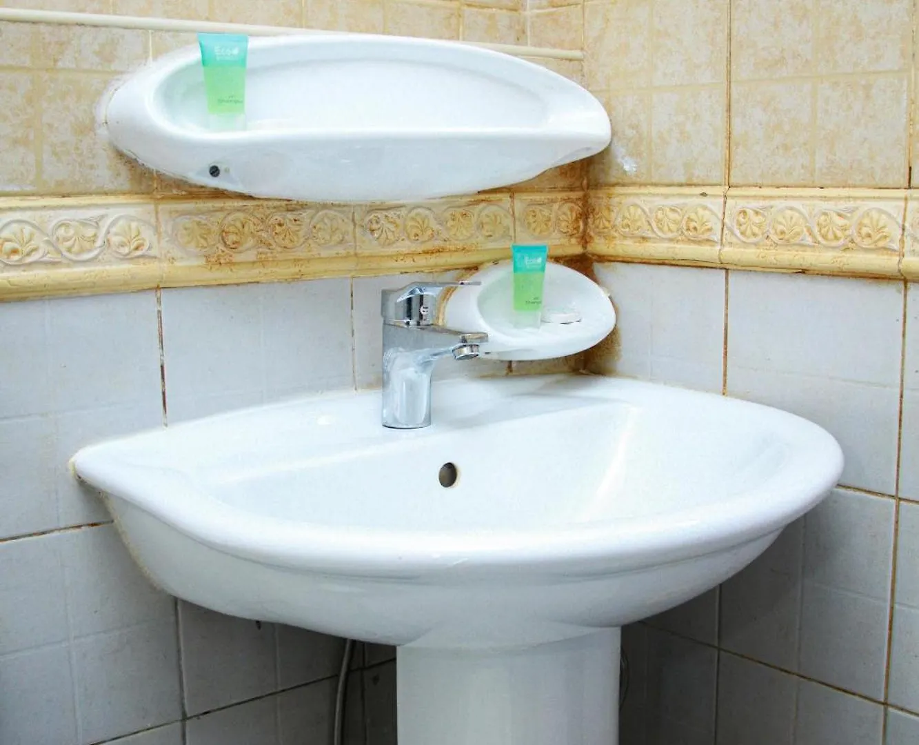 Thaal Rooms Sharjah Guest house